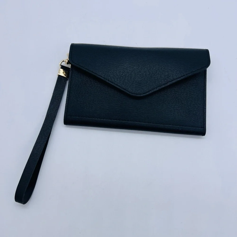 KROSSLON BLACK TRAVEL WRISTLET/WALLET